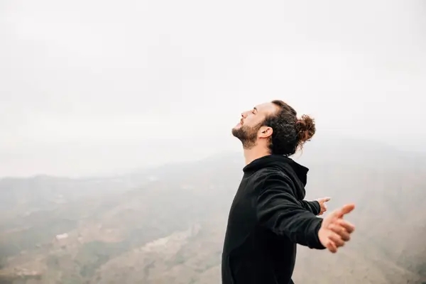 Fé inabalável: o que isso significa na prática?