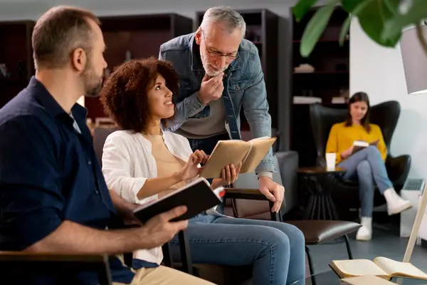 Liderança Servidora: o Exemplo de Jesus no Ambiente de Trabalho